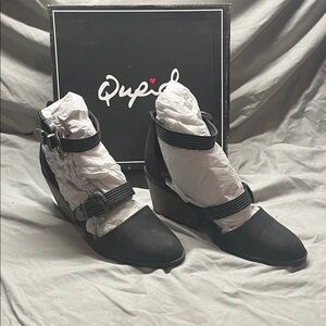 Qupid Black Wedge Sandals with Buckle Detail